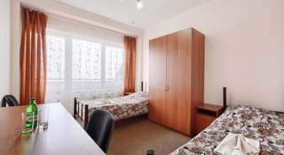 Гостиница Машук Пятигорск Стандартный двухместный номер с 2 отдельными кроватями-1